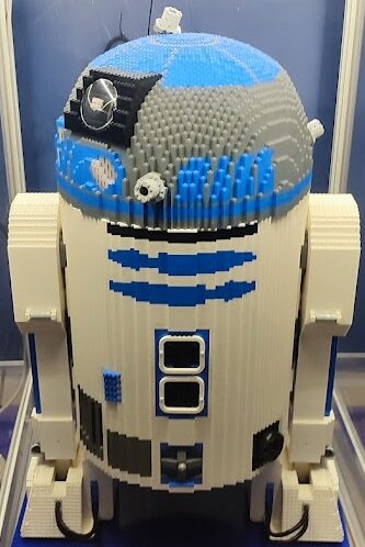 R2-D@